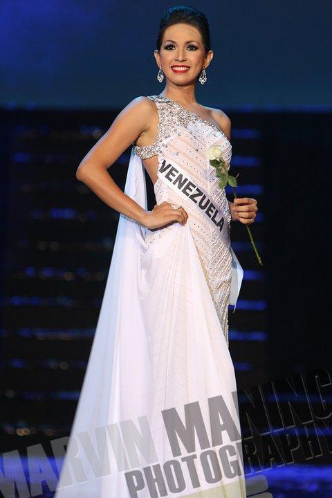 Photo of Maki Gingoyon the Queen of Cebu 2010